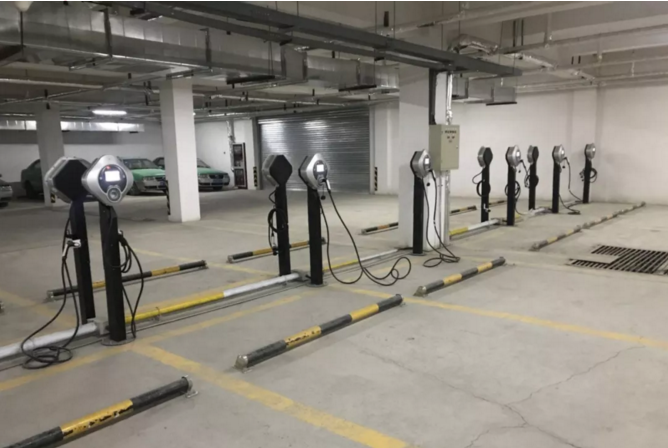 青海,西寧，充電樁，新能源汽車