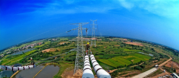 全國人大代表、湖北省電力公司總經(jīng)理尹正民